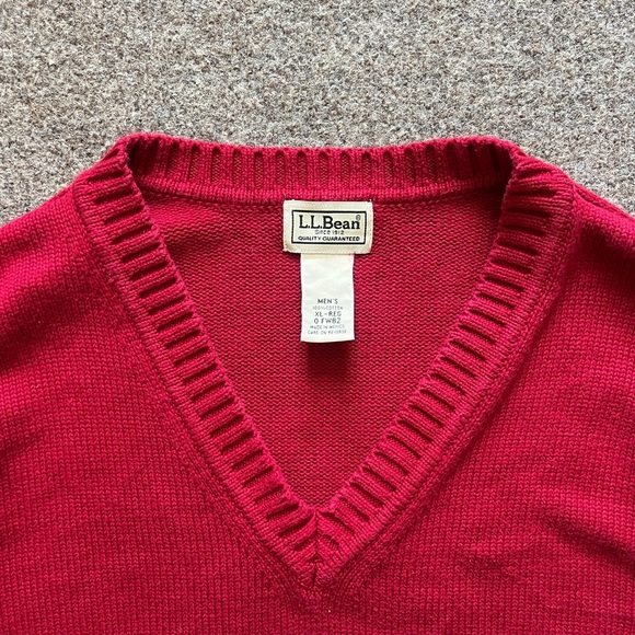 Vintage LL Bean Red V Neck Pullover Sweater Mens Size XL 100% Cotton Long Sleeve - Picture 2 of 12